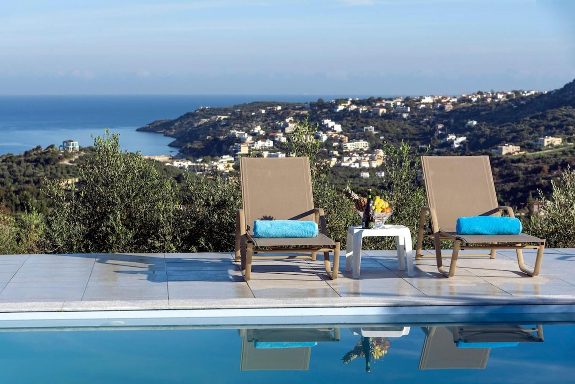 Villa Konstantinos Hilltop Vineyard Escape 阿尔米里达 外观 照片