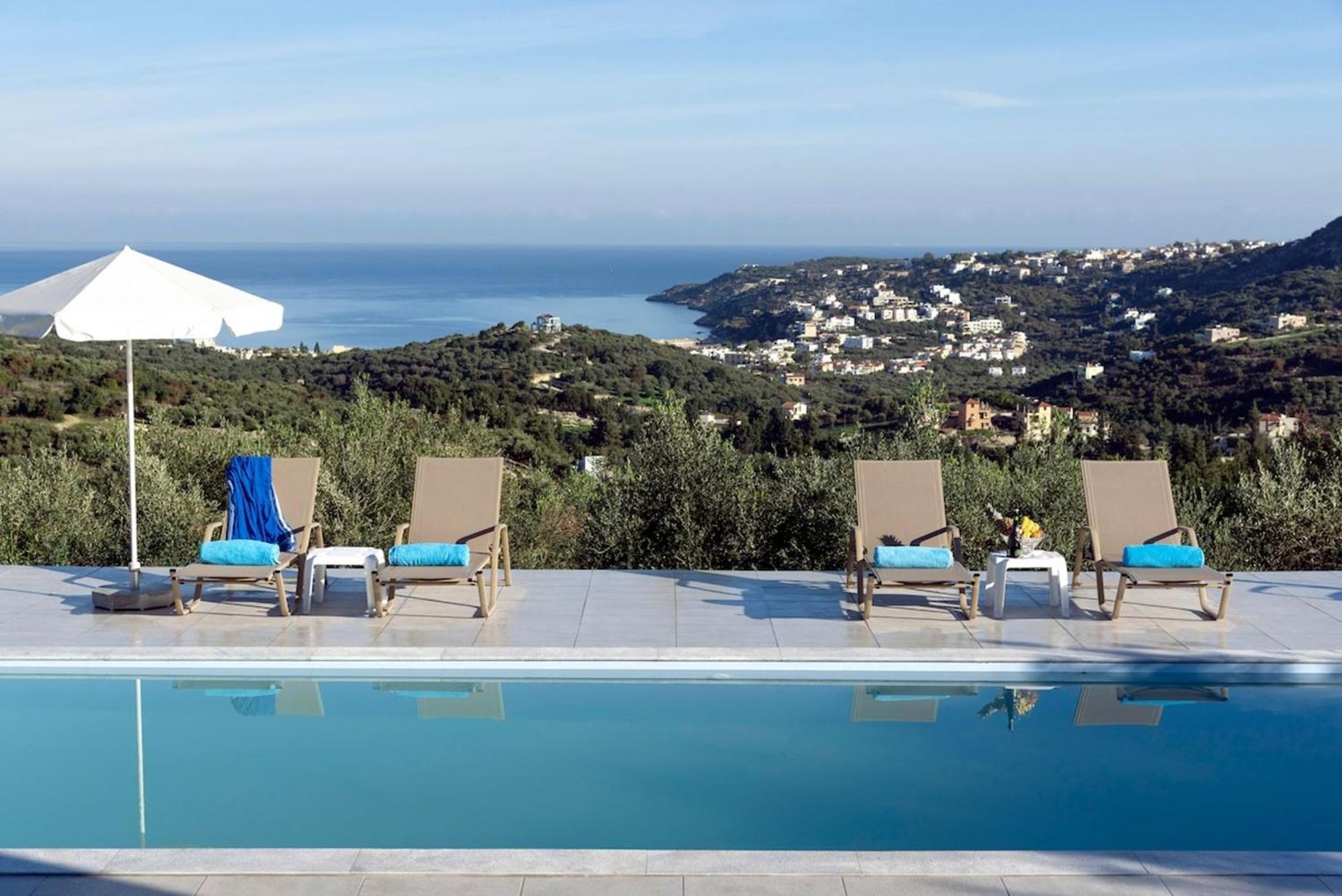 Villa Konstantinos Hilltop Vineyard Escape 阿尔米里达 外观 照片
