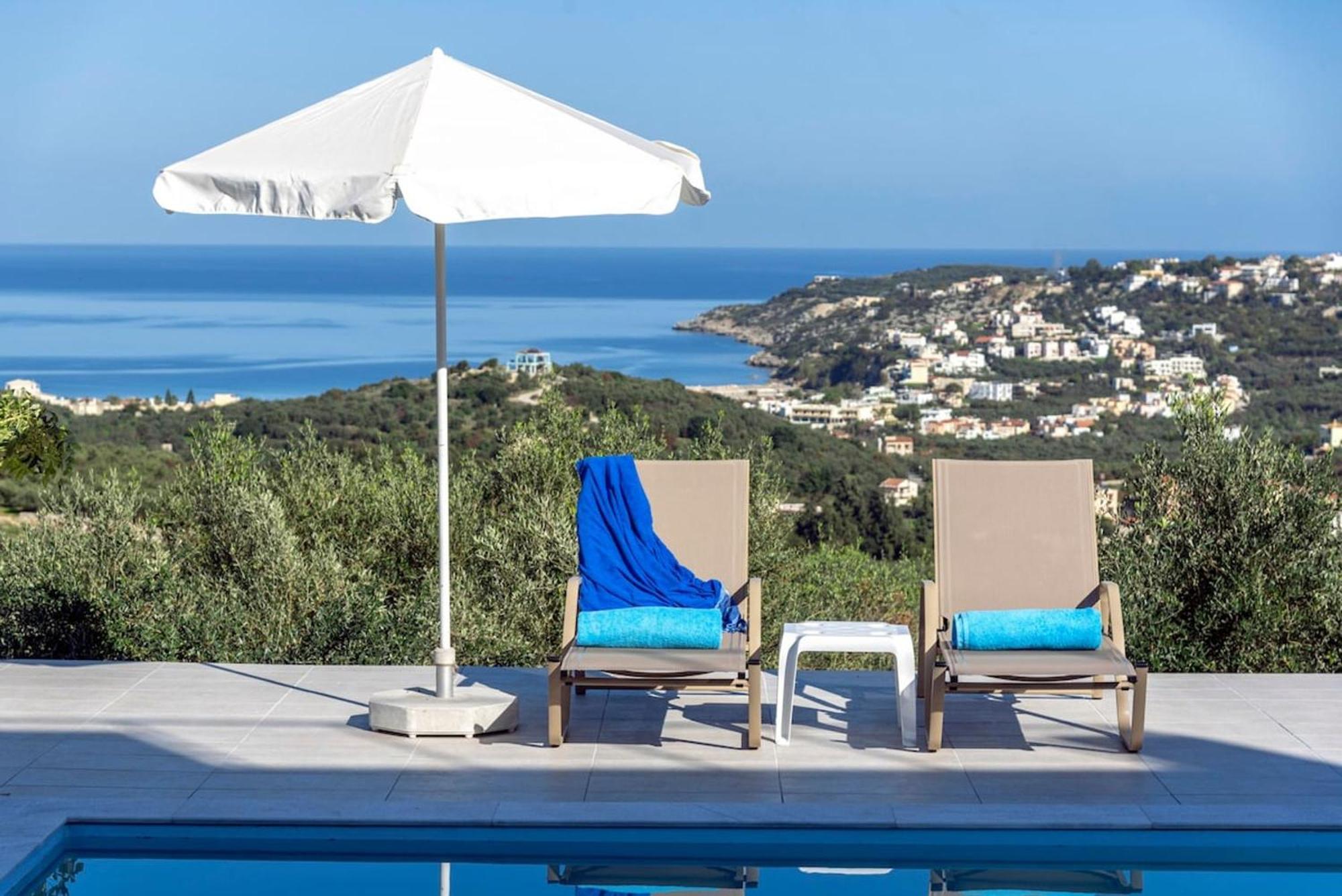 Villa Konstantinos Hilltop Vineyard Escape 阿尔米里达 外观 照片