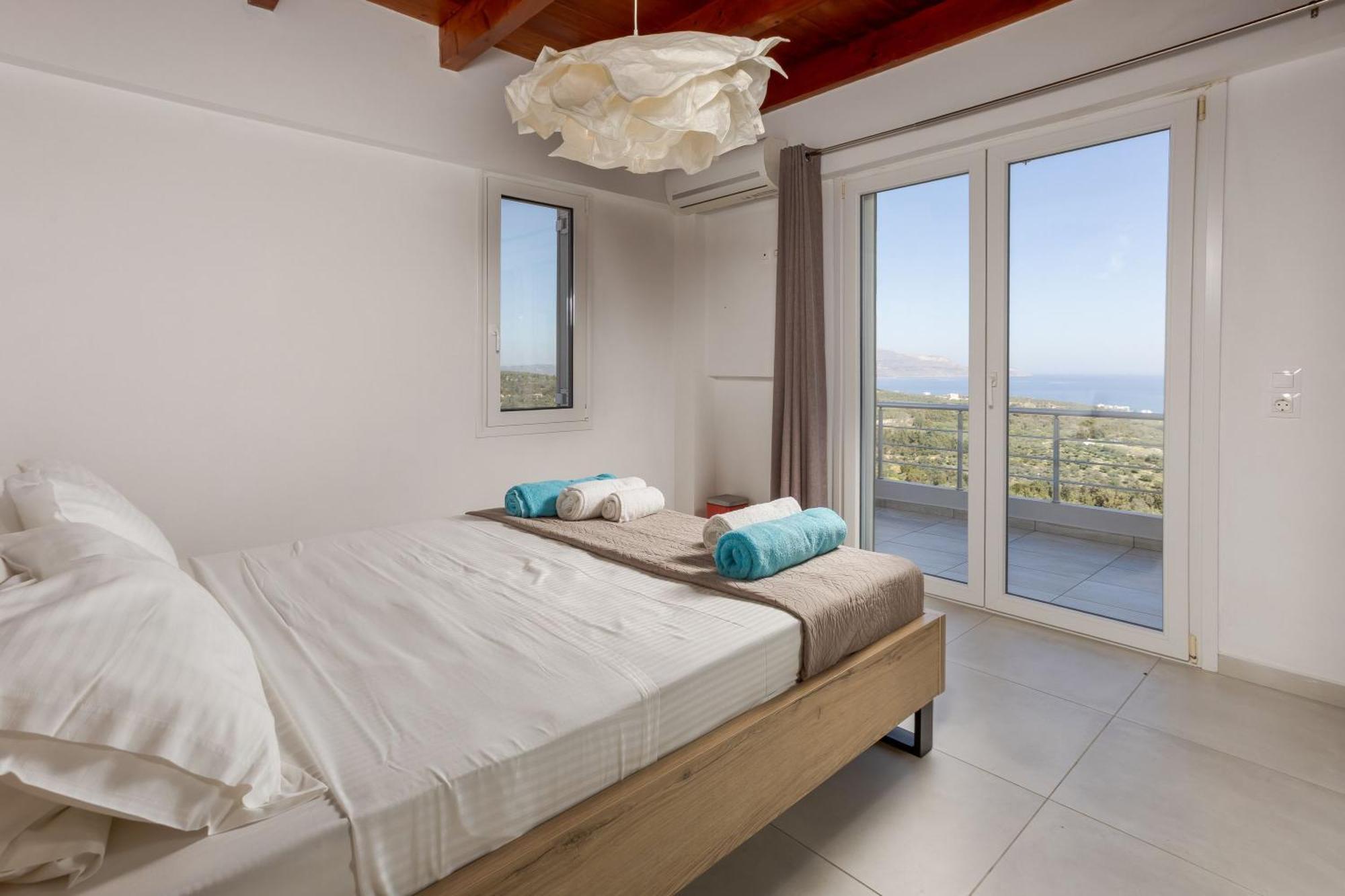 Villa Konstantinos Hilltop Vineyard Escape 阿尔米里达 外观 照片