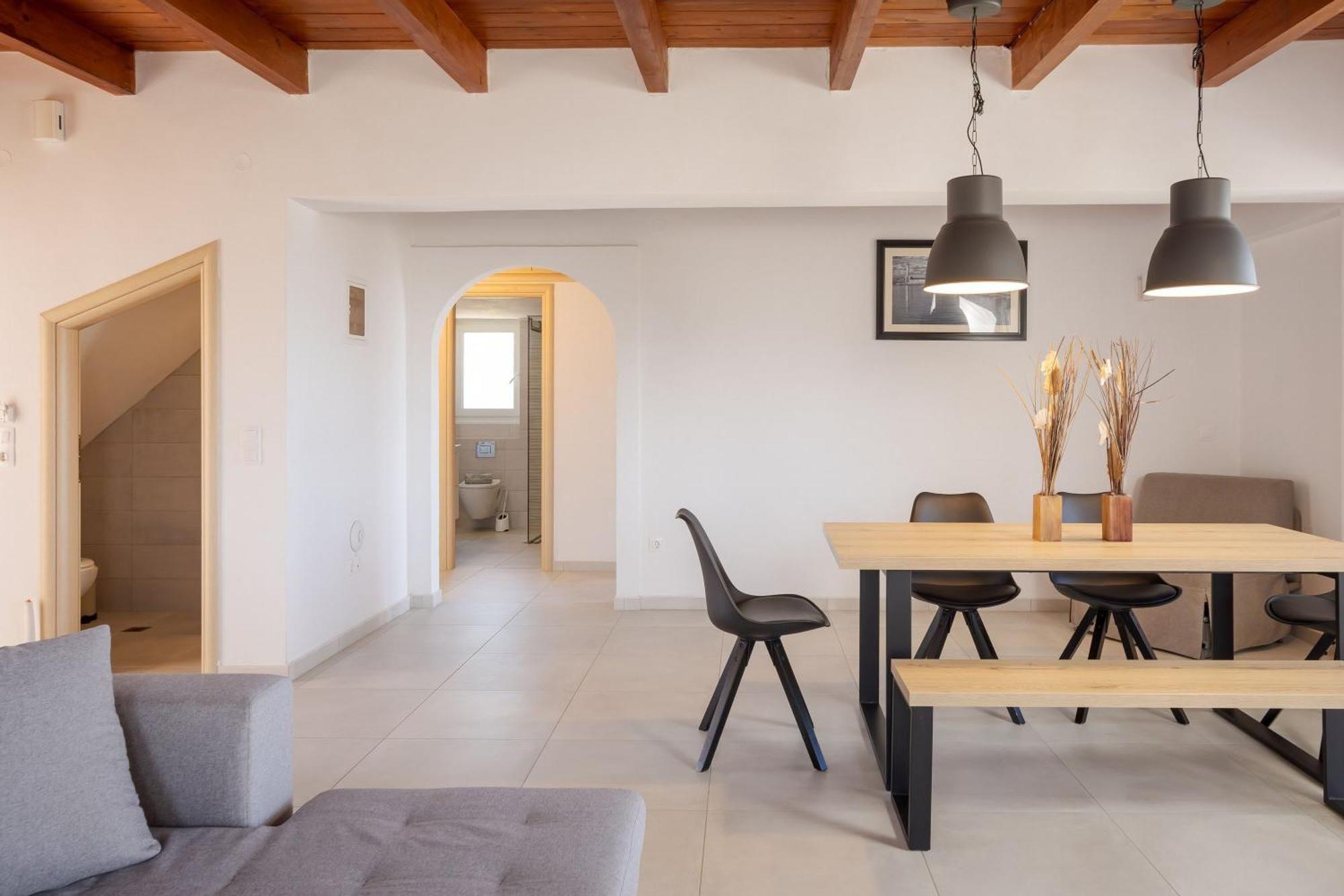 Villa Konstantinos Hilltop Vineyard Escape 阿尔米里达 外观 照片