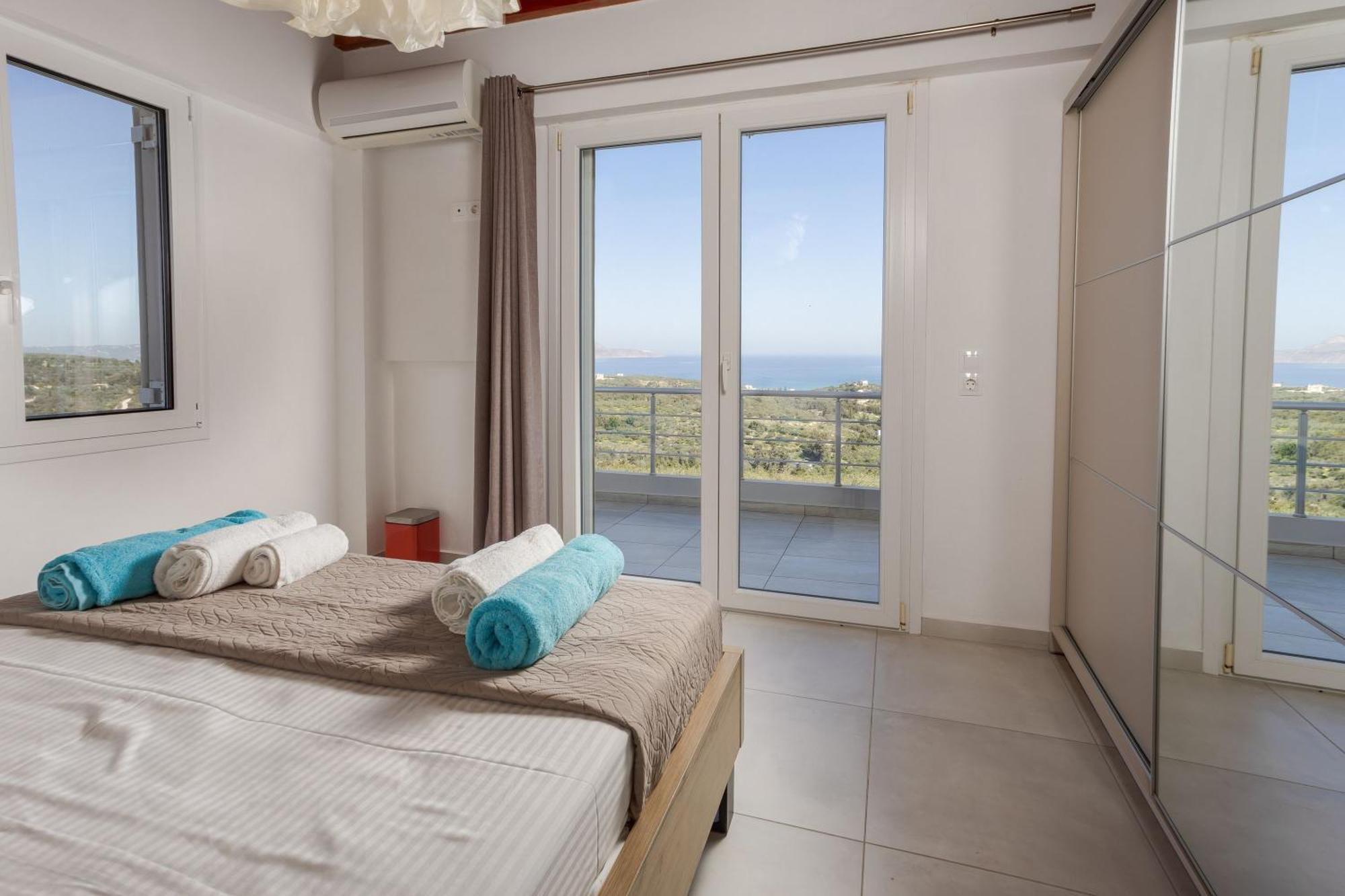 Villa Konstantinos Hilltop Vineyard Escape 阿尔米里达 外观 照片