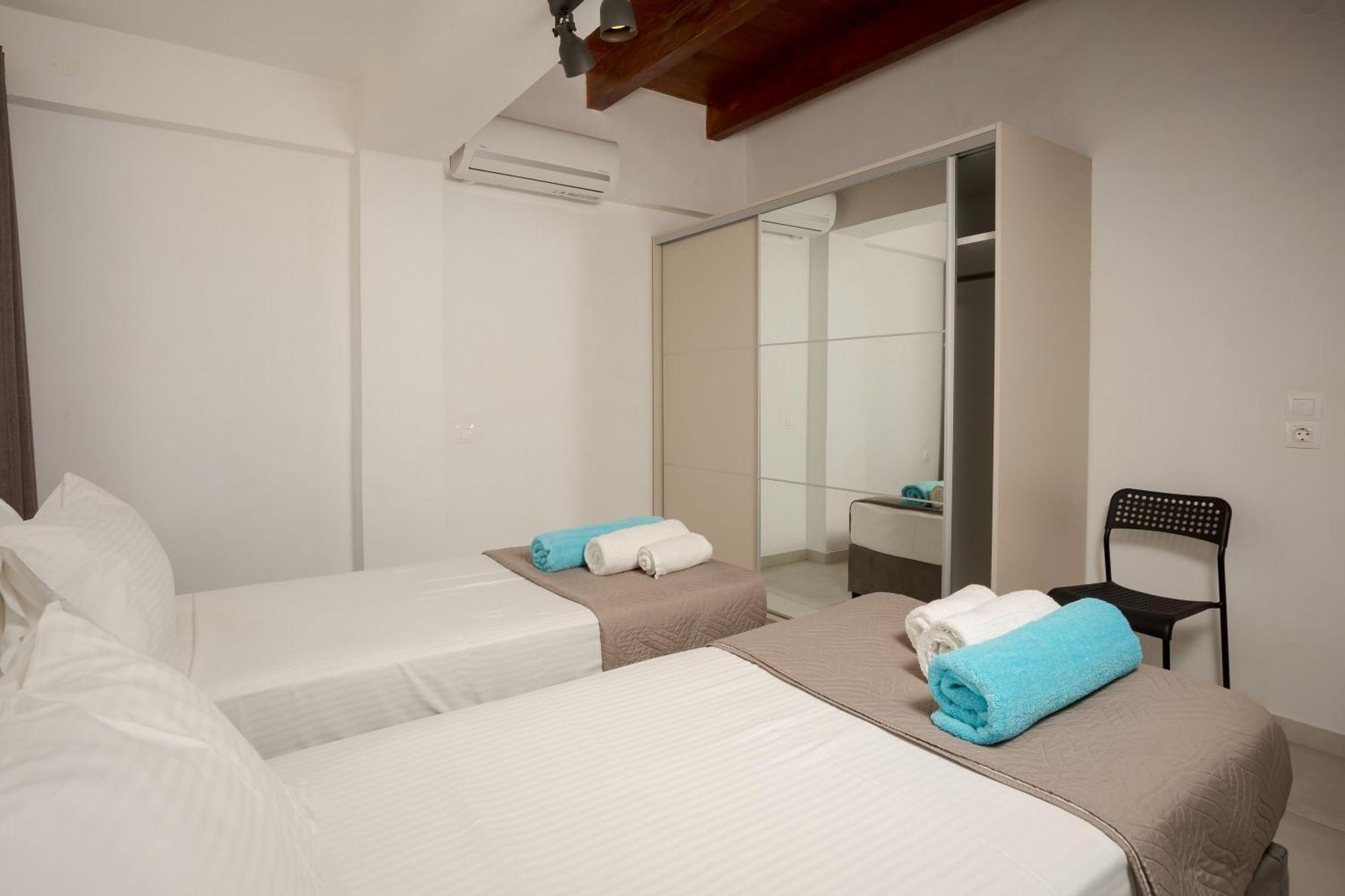 Villa Konstantinos Hilltop Vineyard Escape 阿尔米里达 外观 照片